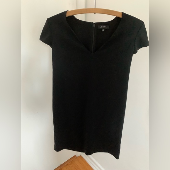 Aritzia Babaton Shift Mini Dress - Picture 5 of 7
